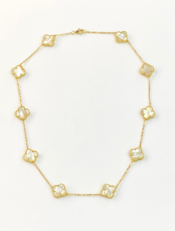 Short gold plated mother of pearl clover necklace